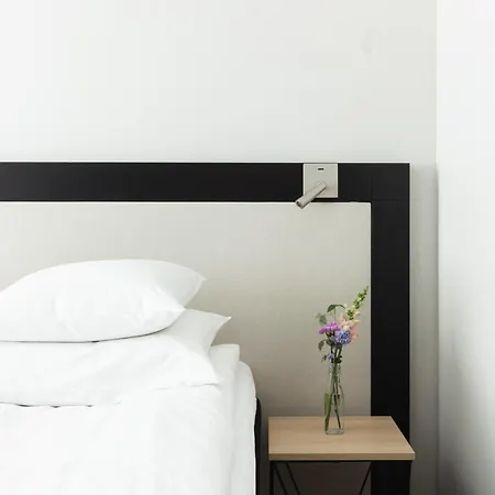 Jugend Hotel 4*