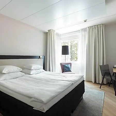 Jugend Hotel